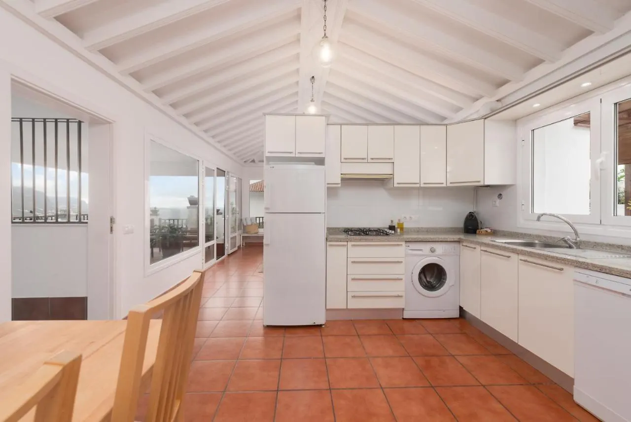 Apartamento Superior G: private pool&concierge Icod De Los Vinos 0*,  España